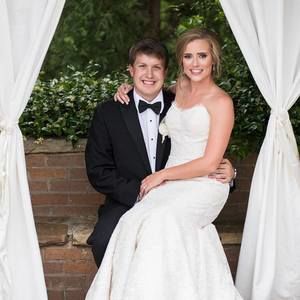 Meet your Posher, Lewis